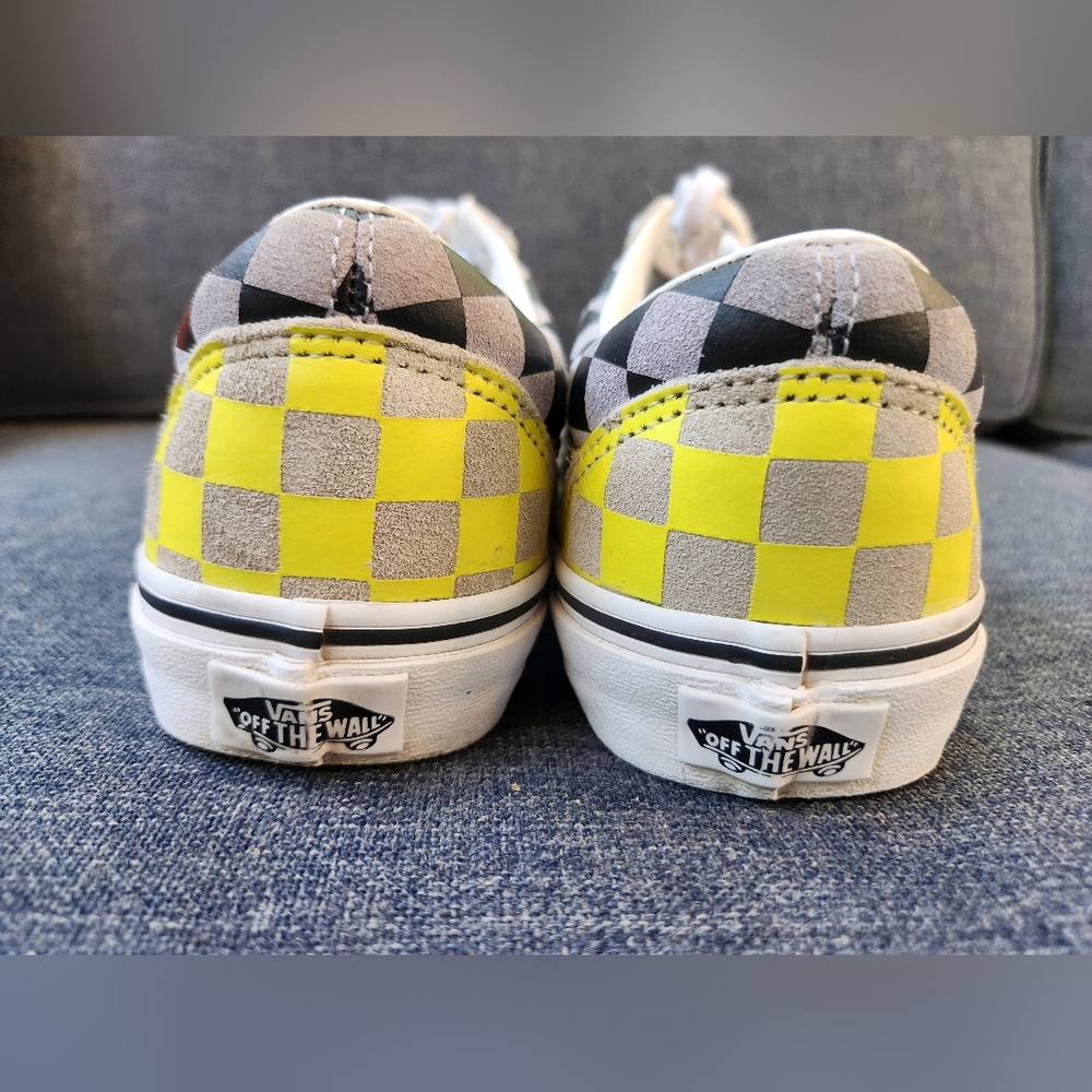 Vans Old Skool Checkered Yellow and Black Sneakers - Picture 6 of 9